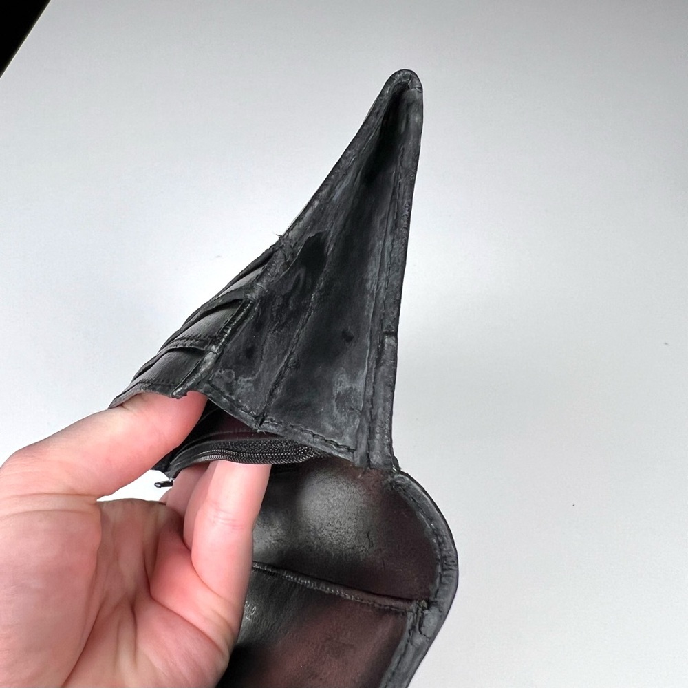 Givenchy Long Logo Wallet - Picture 6 of 8